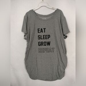 Time and Tru Heather Gray Maternity T-Shirt
